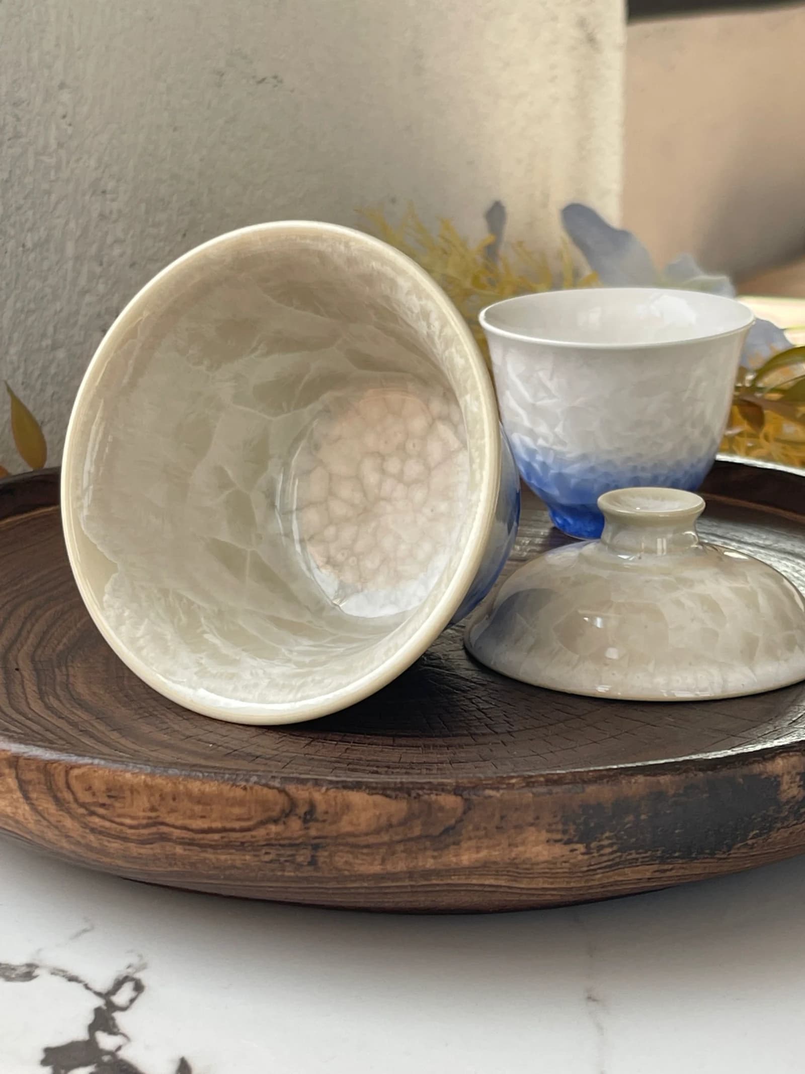 Blue Gradient Gaiwan Tea Set detail 2